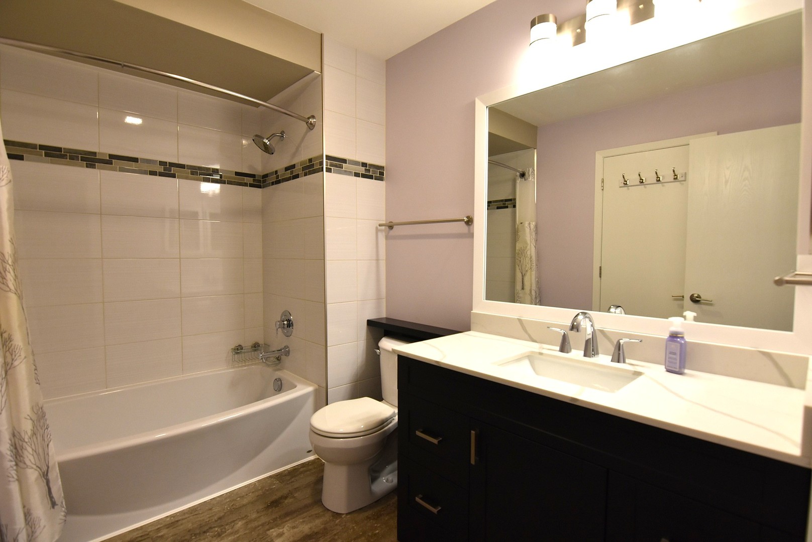 1285 Coldspring Road Carol Stream, IL 60188 - Photo 27 of 35 Gallery Image 27