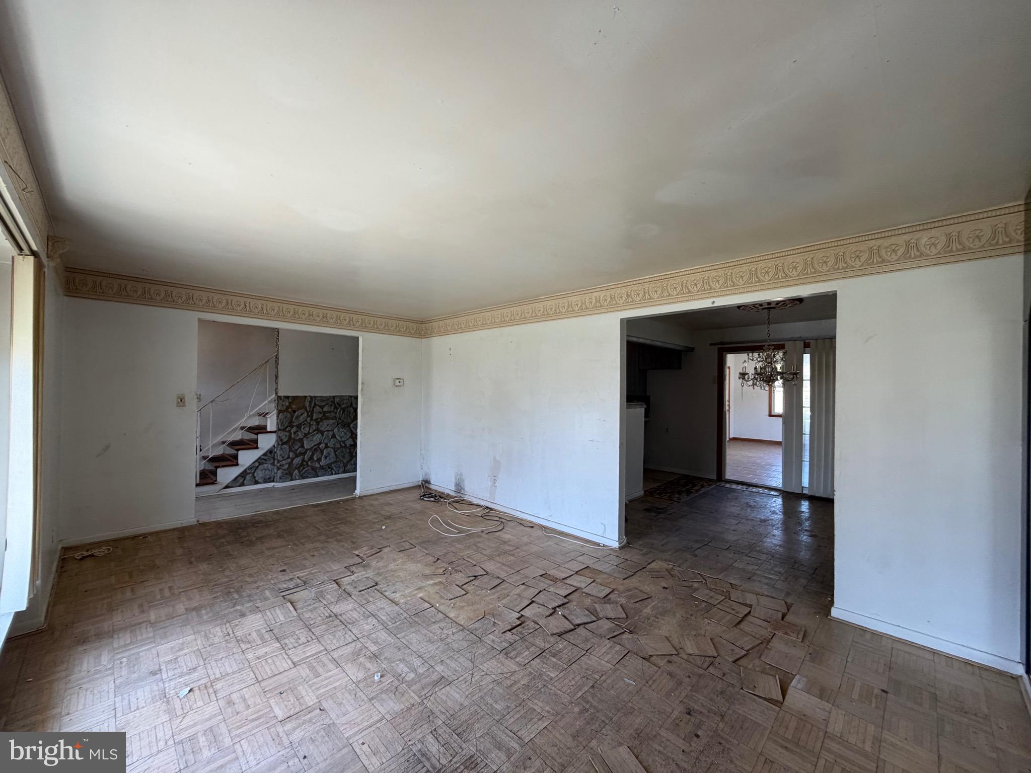 27 Langdon Road Burlington, NJ 08016 - Photo 6 of 19 Gallery Image 6