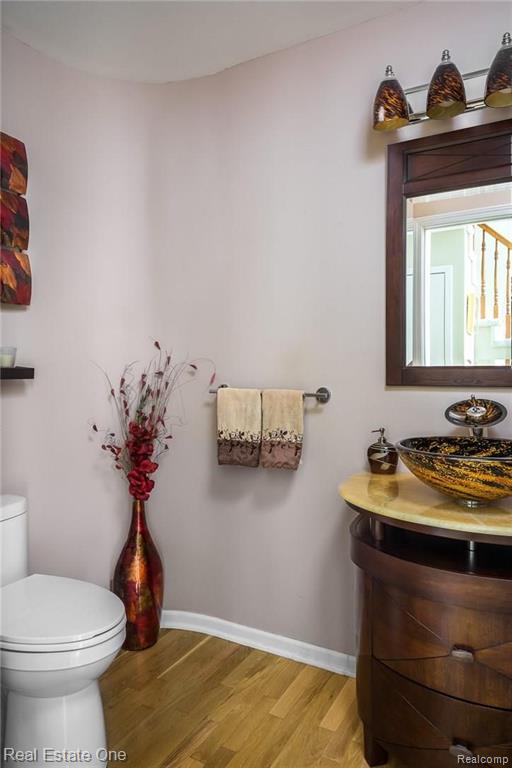 3990 Kaeleaf Road Lake Orion, MI 48360 - Photo 23 of 26