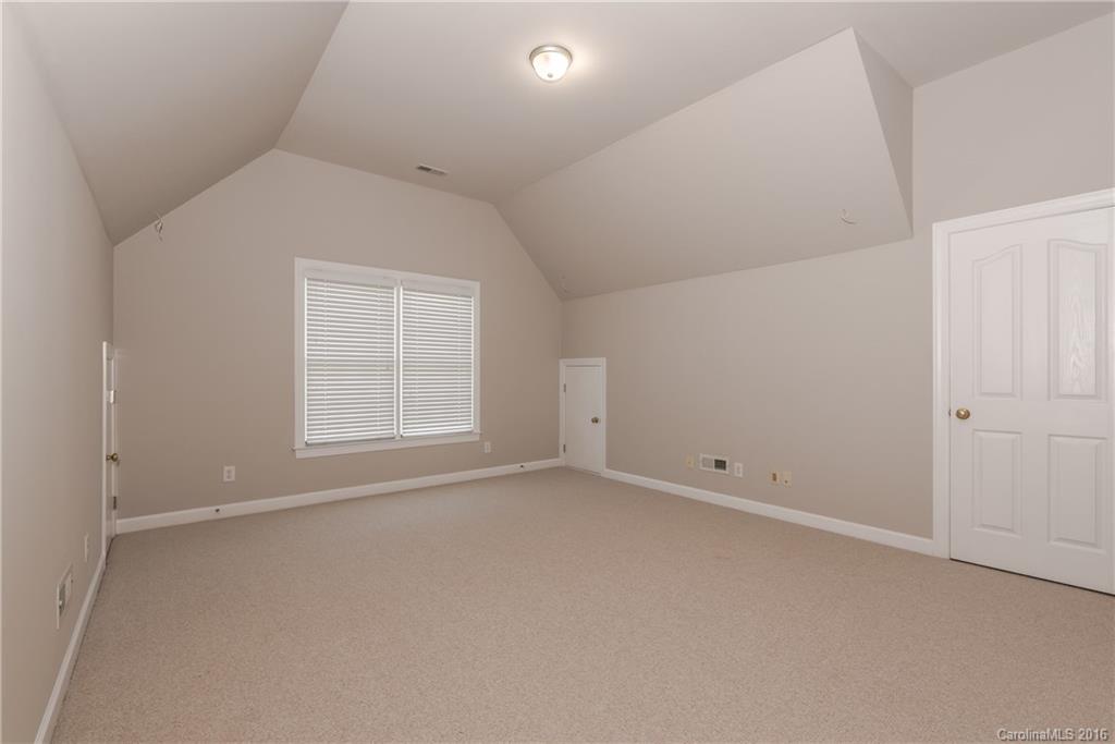 10121 Paradise Ridge Road, Unit 53 Charlotte, NC 28277 - Photo 22 of 24 Gallery Image 22