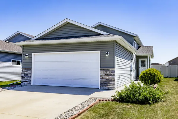 $310,000 | 2121 10th Street West, West Fargo, ND 58078
