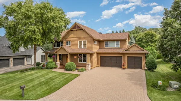 $1,299,000 | 1520 Bridgewater Road, Golden Valley, MN 55422