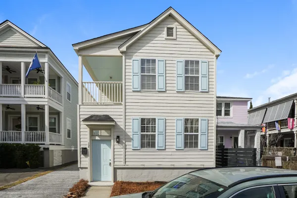 $4,100 | 12 1/2 Nunan Street, Charleston, SC 29403