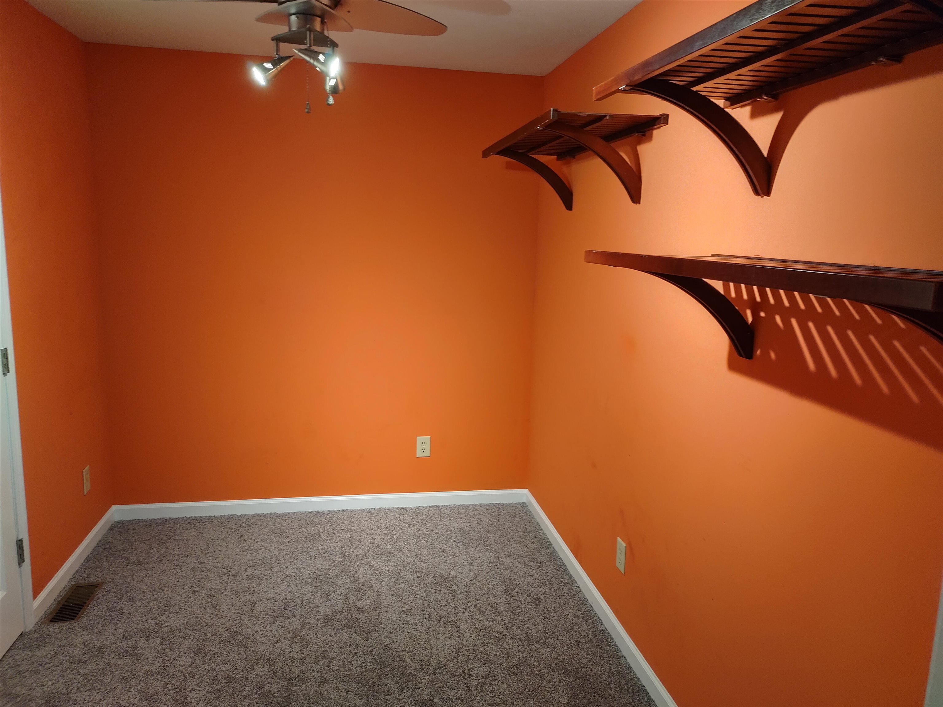 505 Steele Road Savannah, TN 38372 - Photo 10 of 13 Gallery Image 10