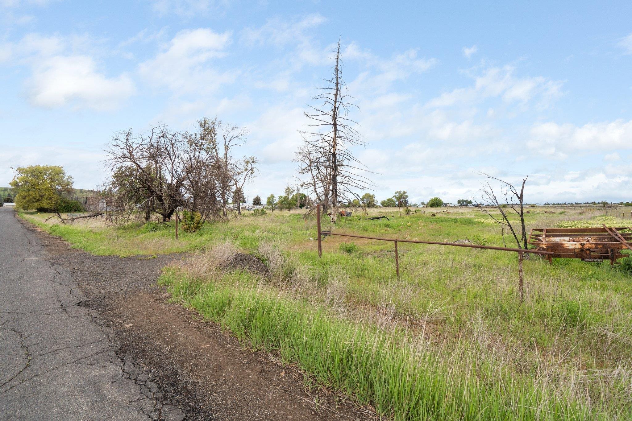 13808 West Taylor Road Cheney, WA 99004 - Photo 9 of 14