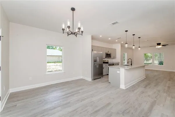 $269,000 | 28527 Berry Todd Road, Lacombe, LA 70445