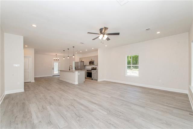 28527 Berry Todd Road Lacombe, LA 70445 - Photo 4 of 25