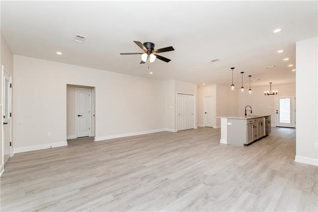 28527 Berry Todd Road Lacombe, LA 70445 - Photo 5 of 25