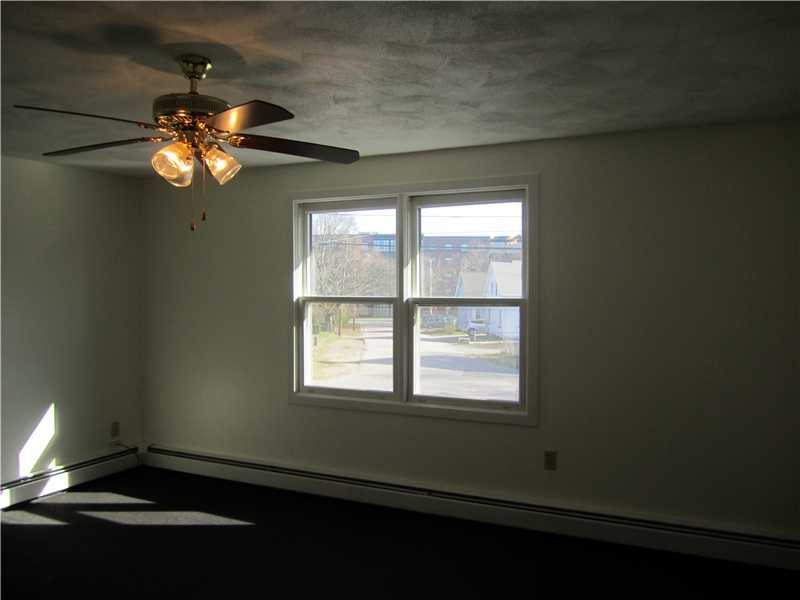 85 Reed Street, Unit 85 Warwick, RI 02886 - Photo 20 of 21 Bedroom.