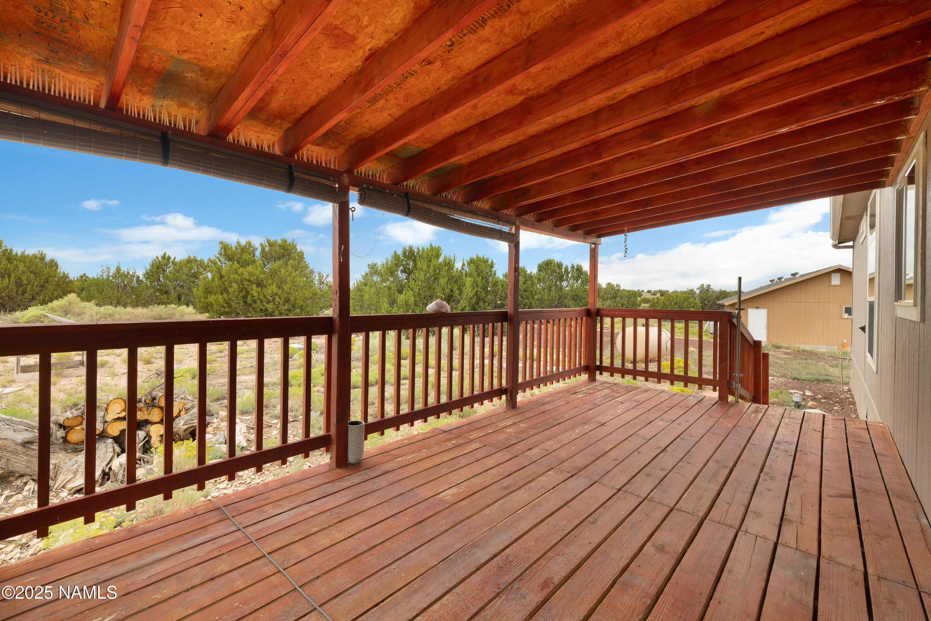 8060 Latigo Road Williams, AZ 86046 - Photo 22 of 39 Large covered back deck