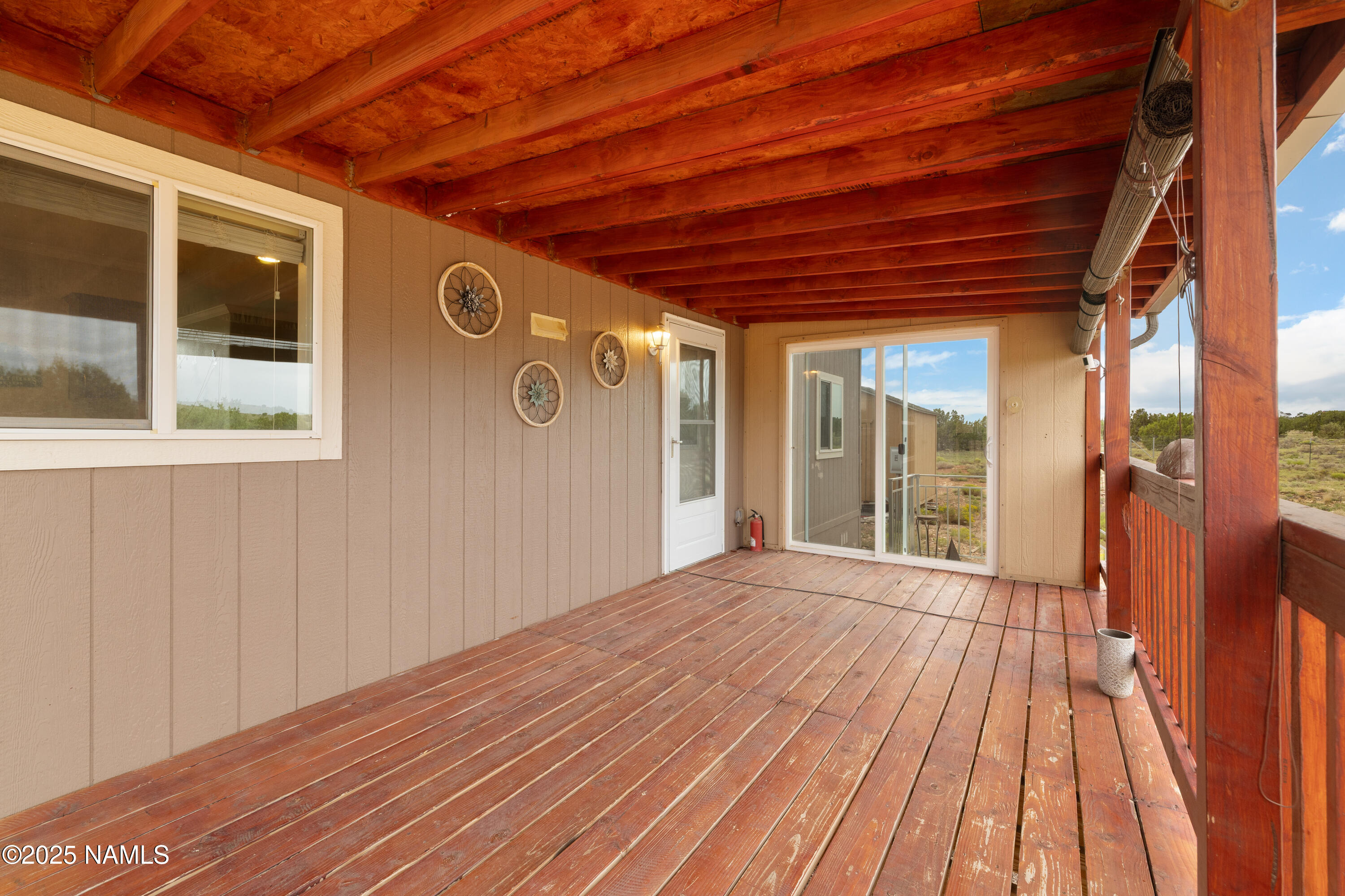 8060 Latigo Road Williams, AZ 86046 - Photo 23 of 39 Large covered back deck