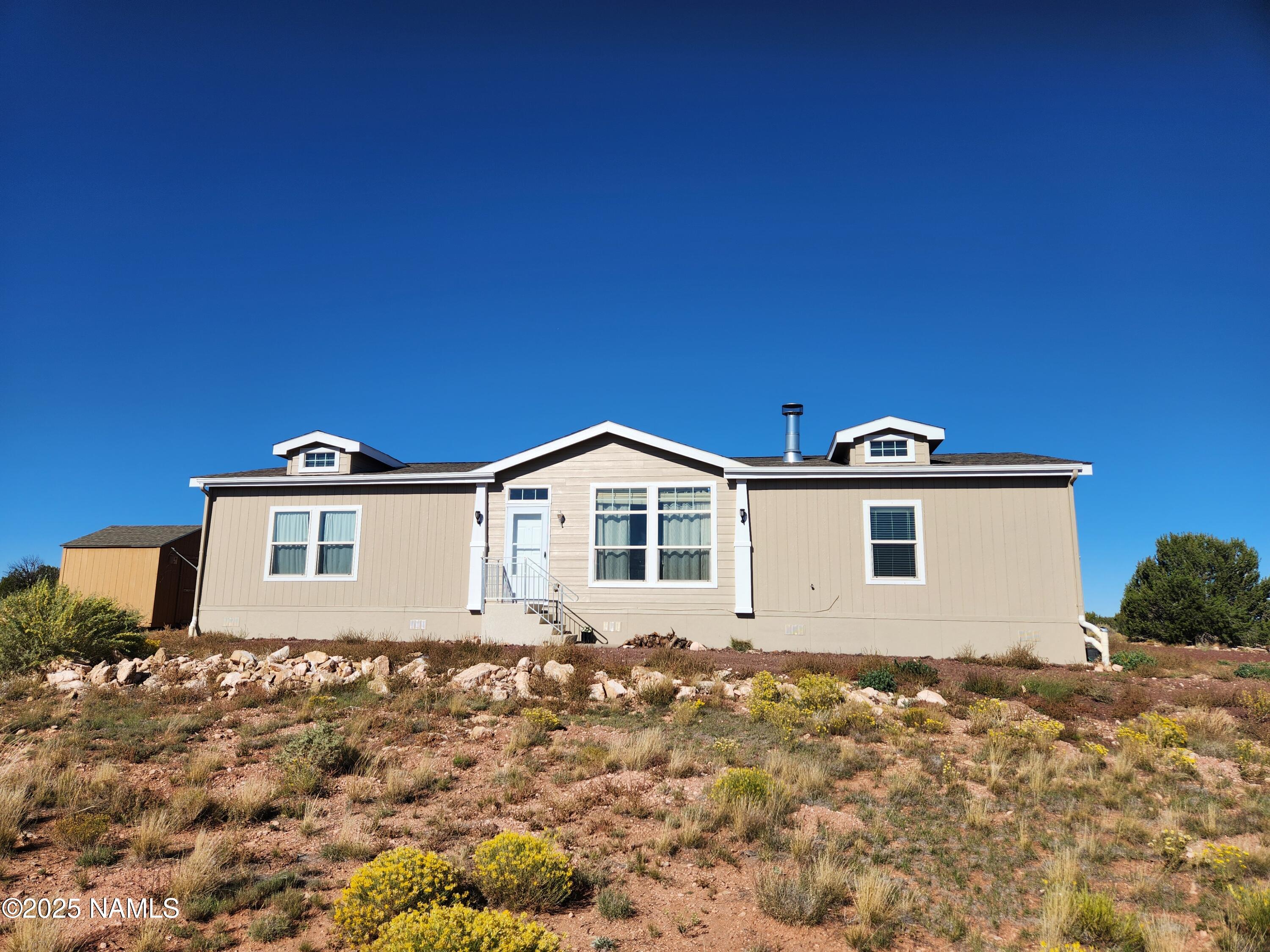 8060 Latigo Road Williams, AZ 86046 - Photo 35 of 39 New exterior paint