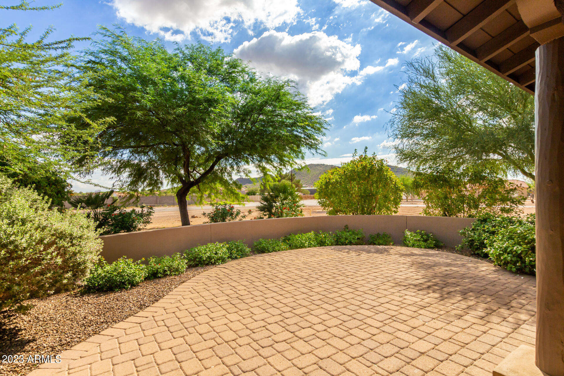 1024 West Cloud Road Phoenix, AZ 85086 - Photo 72 of 102 COURTYARD