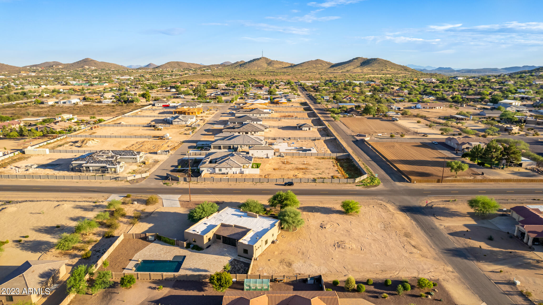 1024 West Cloud Road Phoenix, AZ 85086 - Photo 83 of 102 09-Cloud_drone