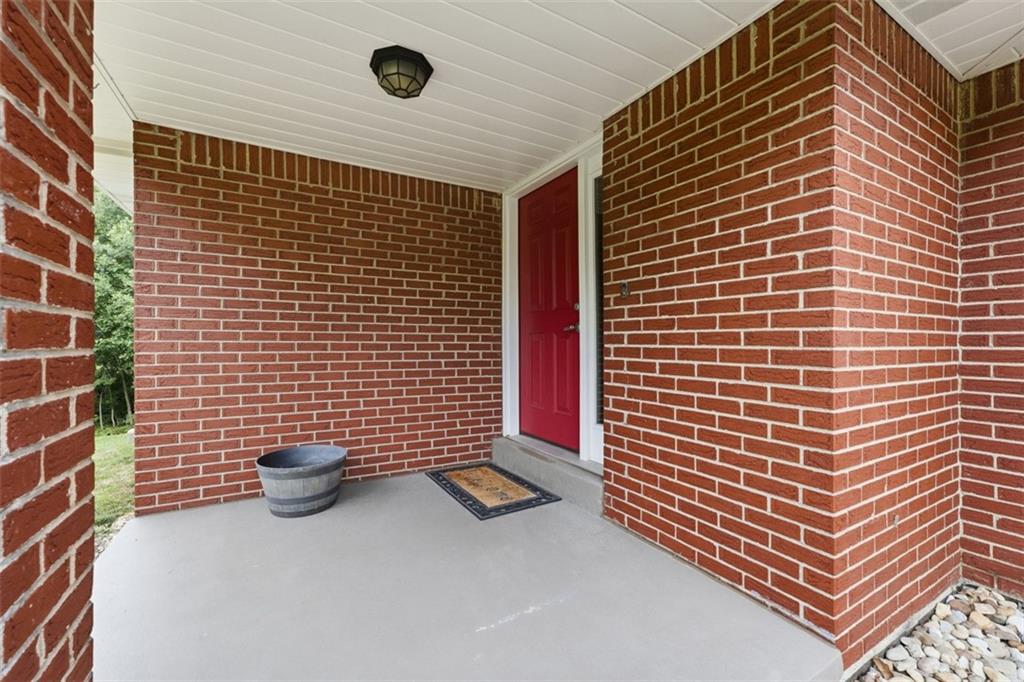 1131 Old Rte 31 Mount Pleasant, PA 15666 - Photo 4 of 45
