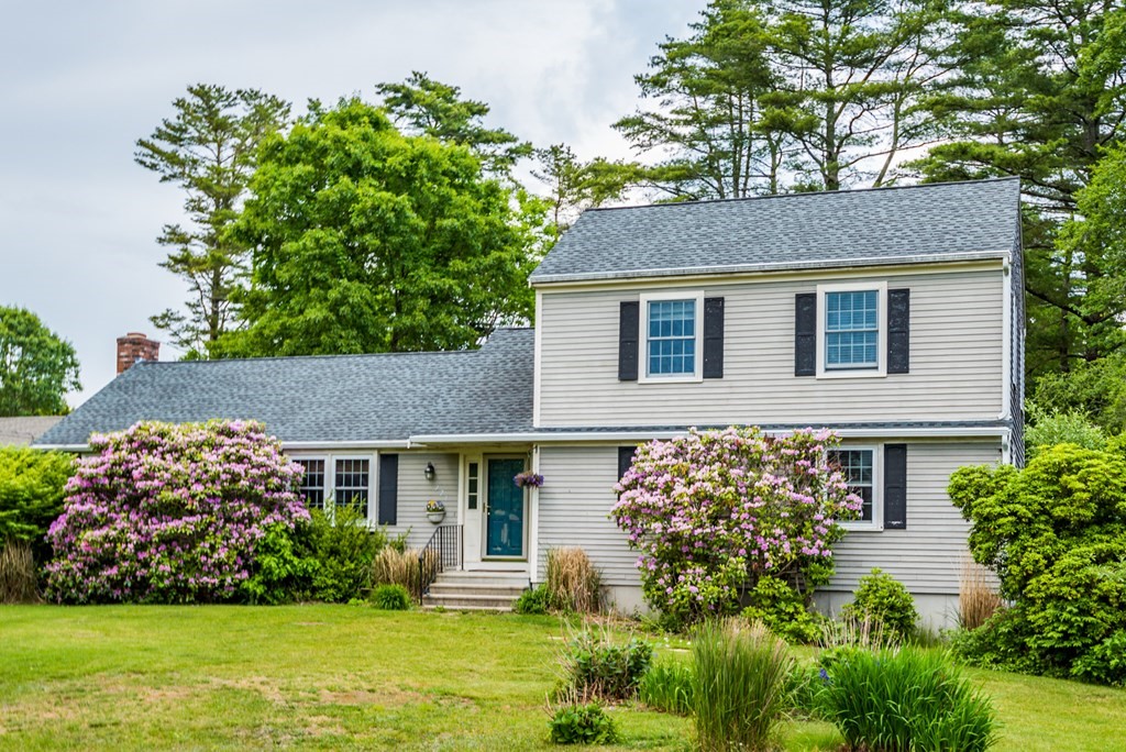 324 Nye Road Barnstable, MA 02632 - Photo 33 of 37 a front view of a house with garden