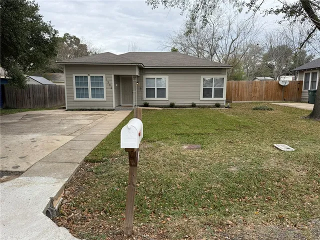 $1,400 | 1302 East 23rd Street, Bryan, TX 77803