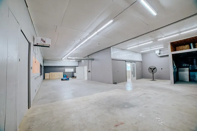 a view of livingroom with an empty space