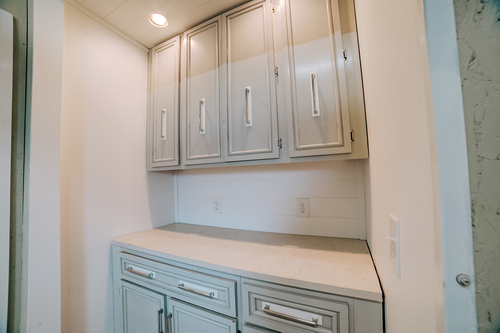 304 West Walnut Street Watseka, IL 60970 - Photo 26 of 28 a view of cabinets