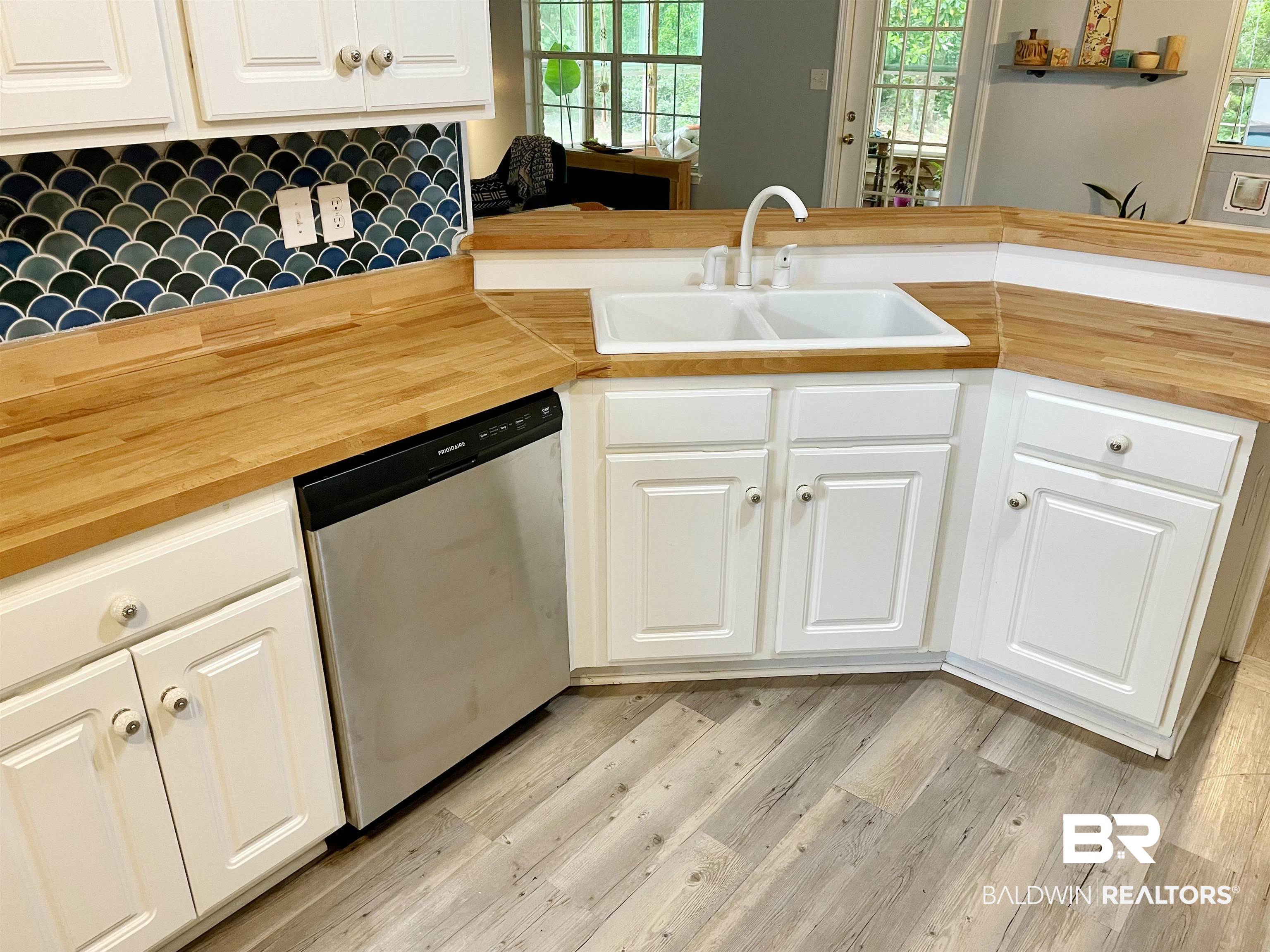 329 Monteith Oaks Drive Foley, AL 36535 - Photo 10 of 29