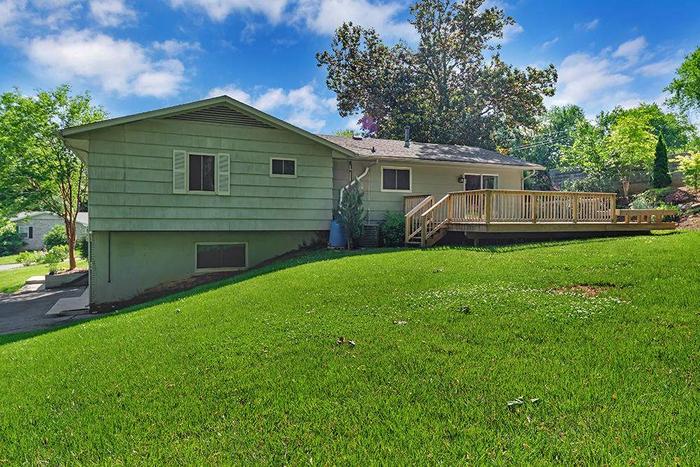 209 Brandon Road Knoxville, TN 37922 - Photo 26 of 26 209 Brandon Rd -23