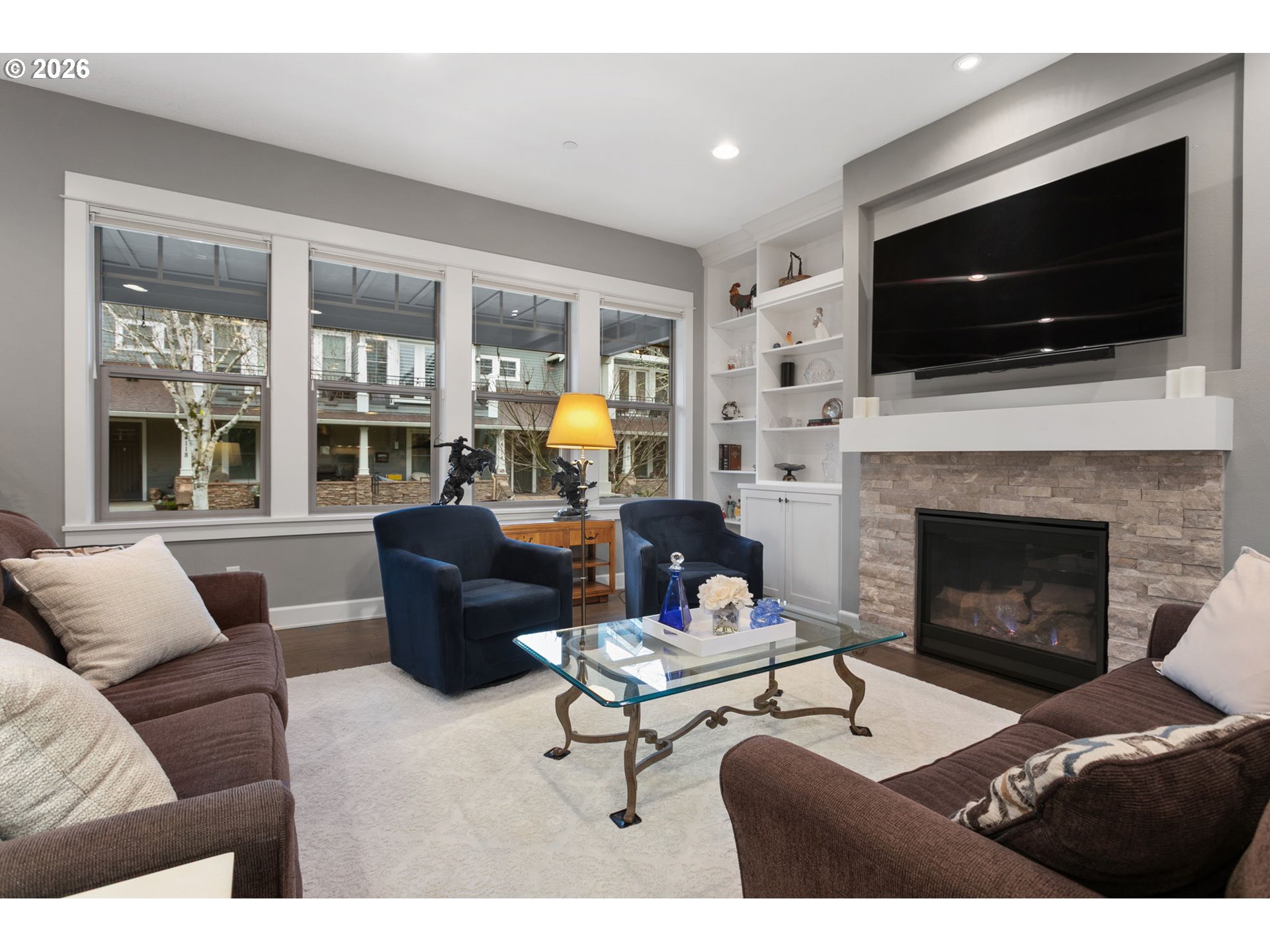 4051 Northwest 76th Avenue, Unit 110 Camas, WA 98607 - Photo 5 of 42 Living Room