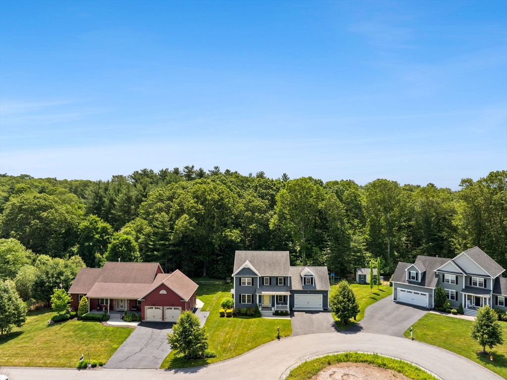 6 Jacoby Way Seekonk, MA 02771 - Photo 41 of 42 a front view of a house with a garden
