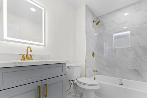 $420,000 | 11658 Manor Park Drive, Houston, TX 77077