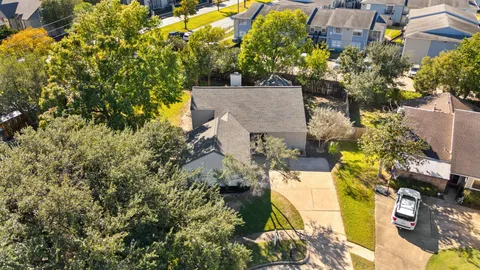 $420,000 | 11658 Manor Park Drive, Houston, TX 77077