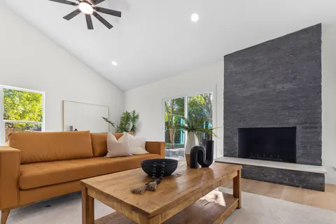 $420,000 | 11658 Manor Park Drive, Houston, TX 77077