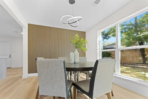 $420,000 | 11658 Manor Park Drive, Houston, TX 77077