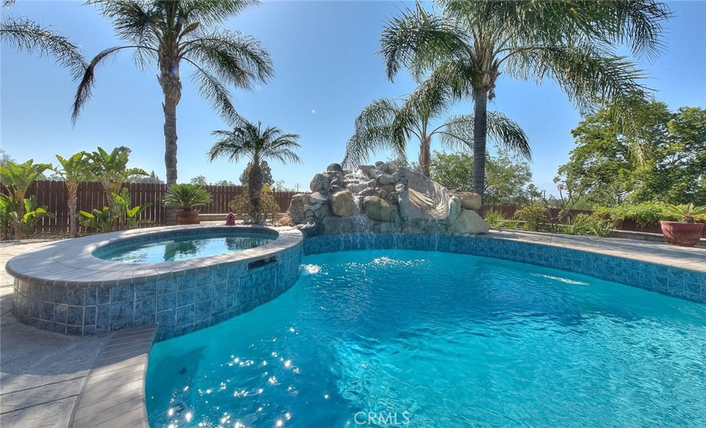 17292 Bali Drive Riverside, CA 92504 - Photo 18 of 75