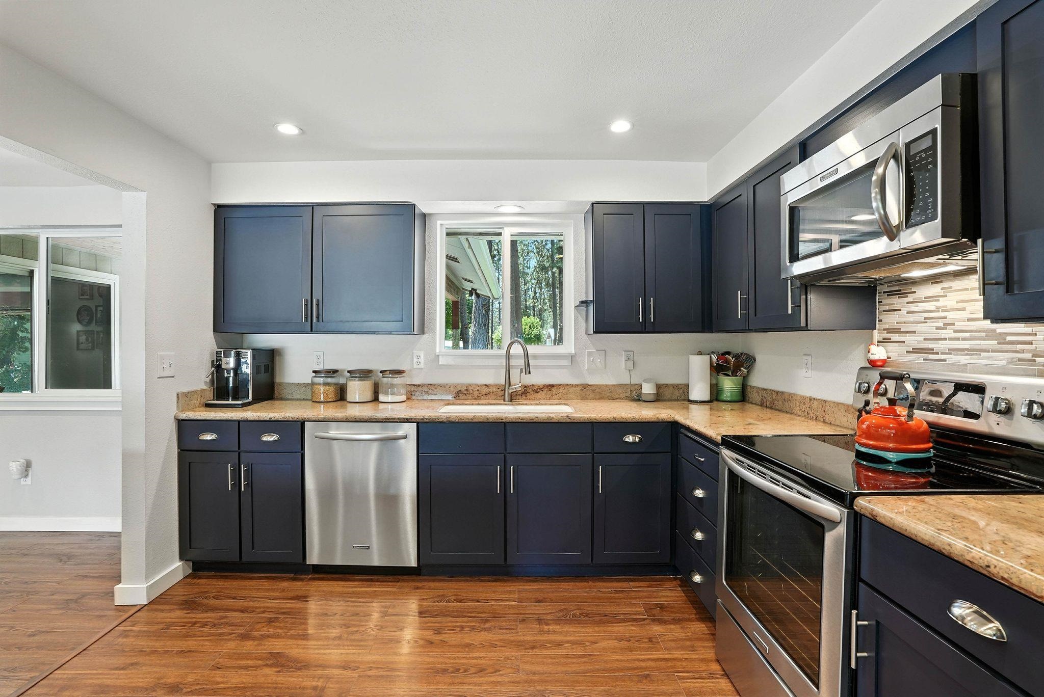 17717 North W Shore Road Nine Mile Falls, WA 99026 - Photo 10 of 49