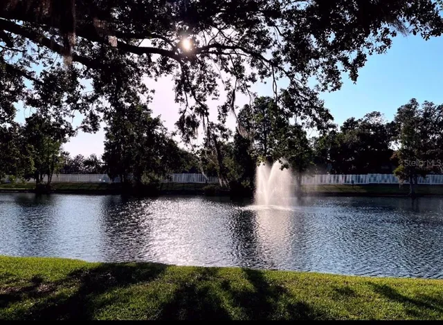 $2,600 | 3611 Pine Knot Drive, Valrico, FL 33596