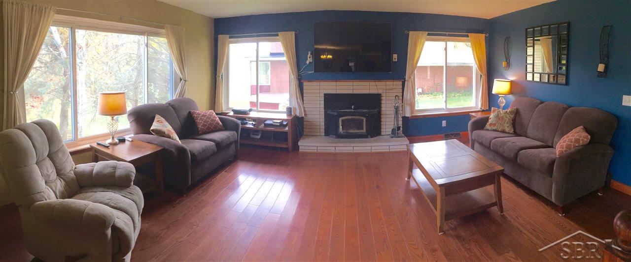 3810 North River Road Freeland, MI 48623 - Photo 2 of 12 31268635-1.JPG