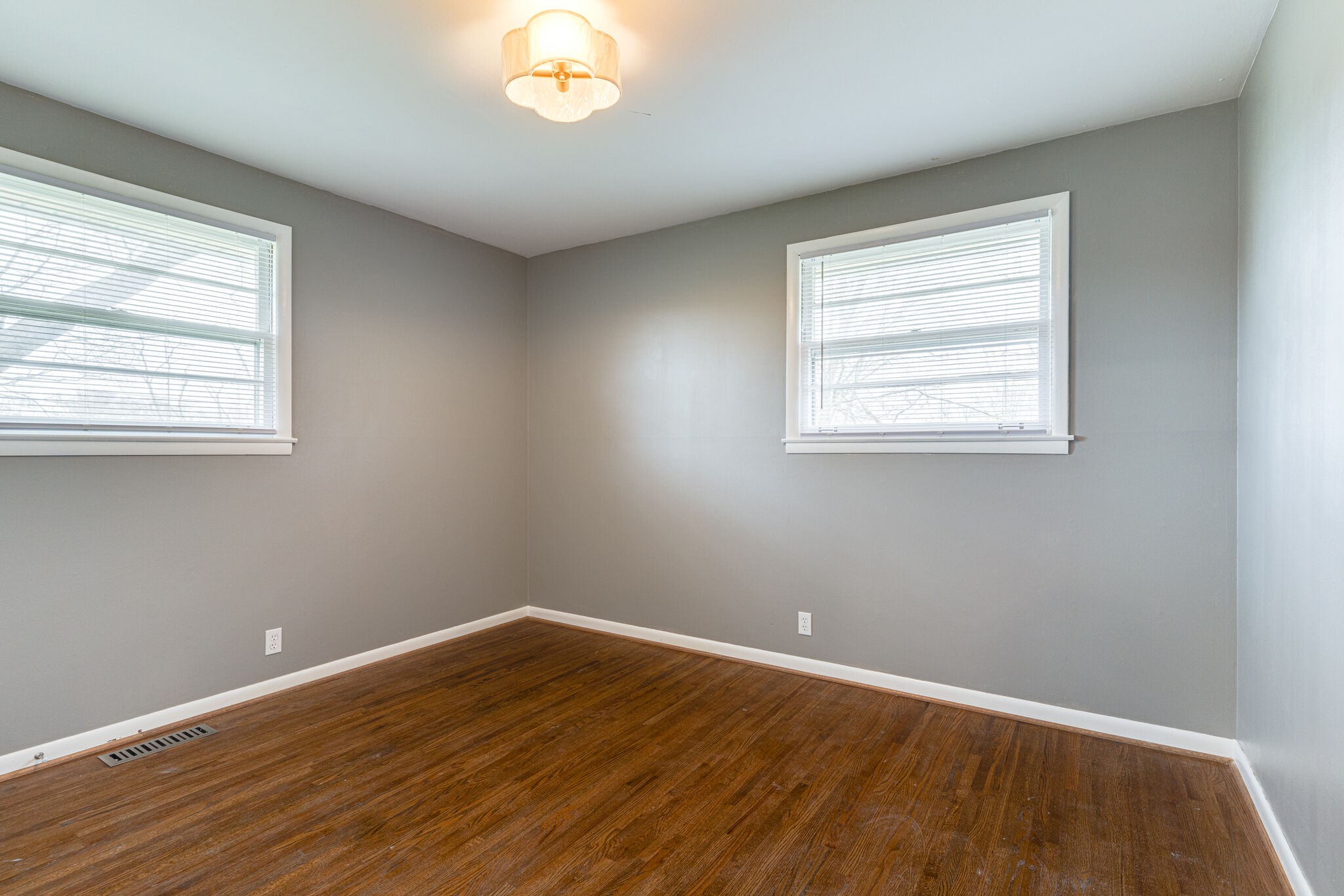 906 Apple Valley Road Madison, TN 37115 - Photo 4 of 23 Gallery Image 4