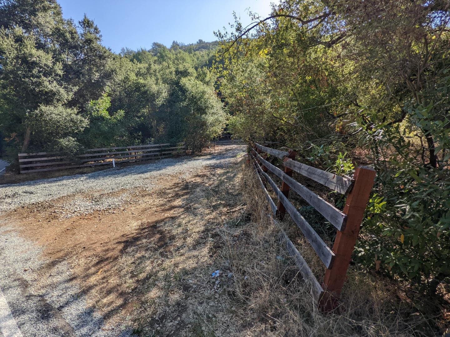 Metcalf Road San Jose, CA 95138 - Photo 14 of 17 a backyard of a house with lots of green space