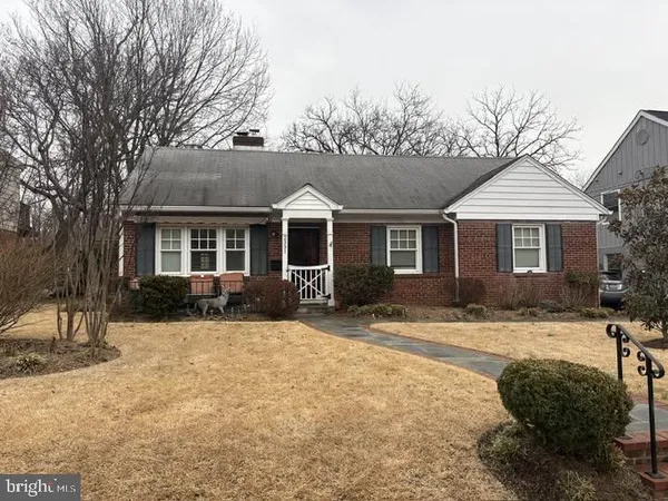 $1,179,000 | 2331 North Underwood Street, Arlington, VA 22205