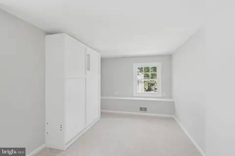 $1,179,000 | 2331 North Underwood Street, Arlington, VA 22205