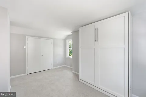 $1,179,000 | 2331 North Underwood Street, Arlington, VA 22205