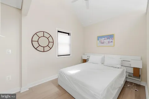 $1,179,000 | 2331 North Underwood Street, Arlington, VA 22205