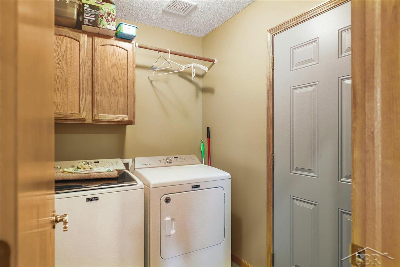 604 Bacon Road Saginaw, MI 48609 - Photo 37 of 62 50052163-36.JPG