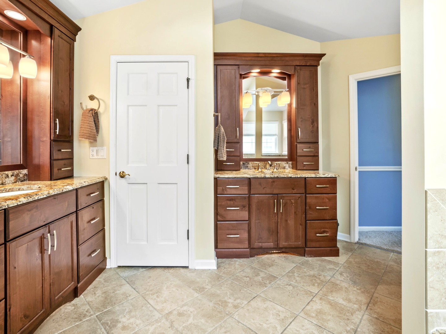 18714 West Lazy Acre Road Lake Villa, IL 60046 - Photo 13 of 36 a view of room with a sink and mirror
