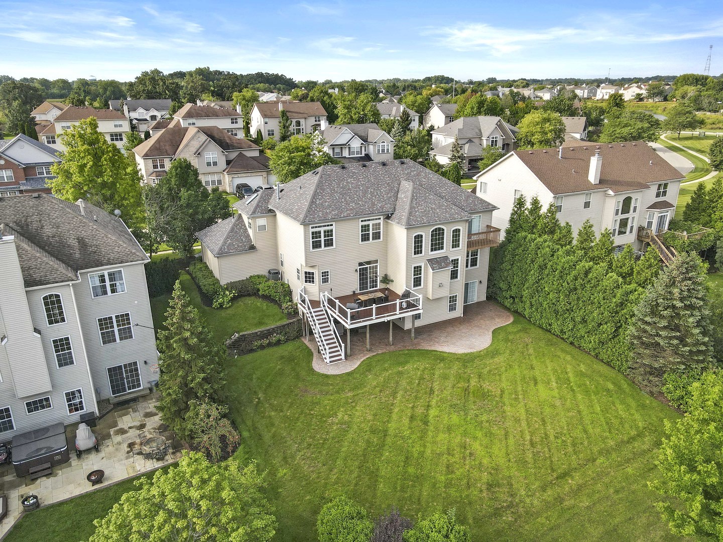 18714 West Lazy Acre Road Lake Villa, IL 60046 - Photo 27 of 36 an aerial view of residential houses with outdoor space and a lake view