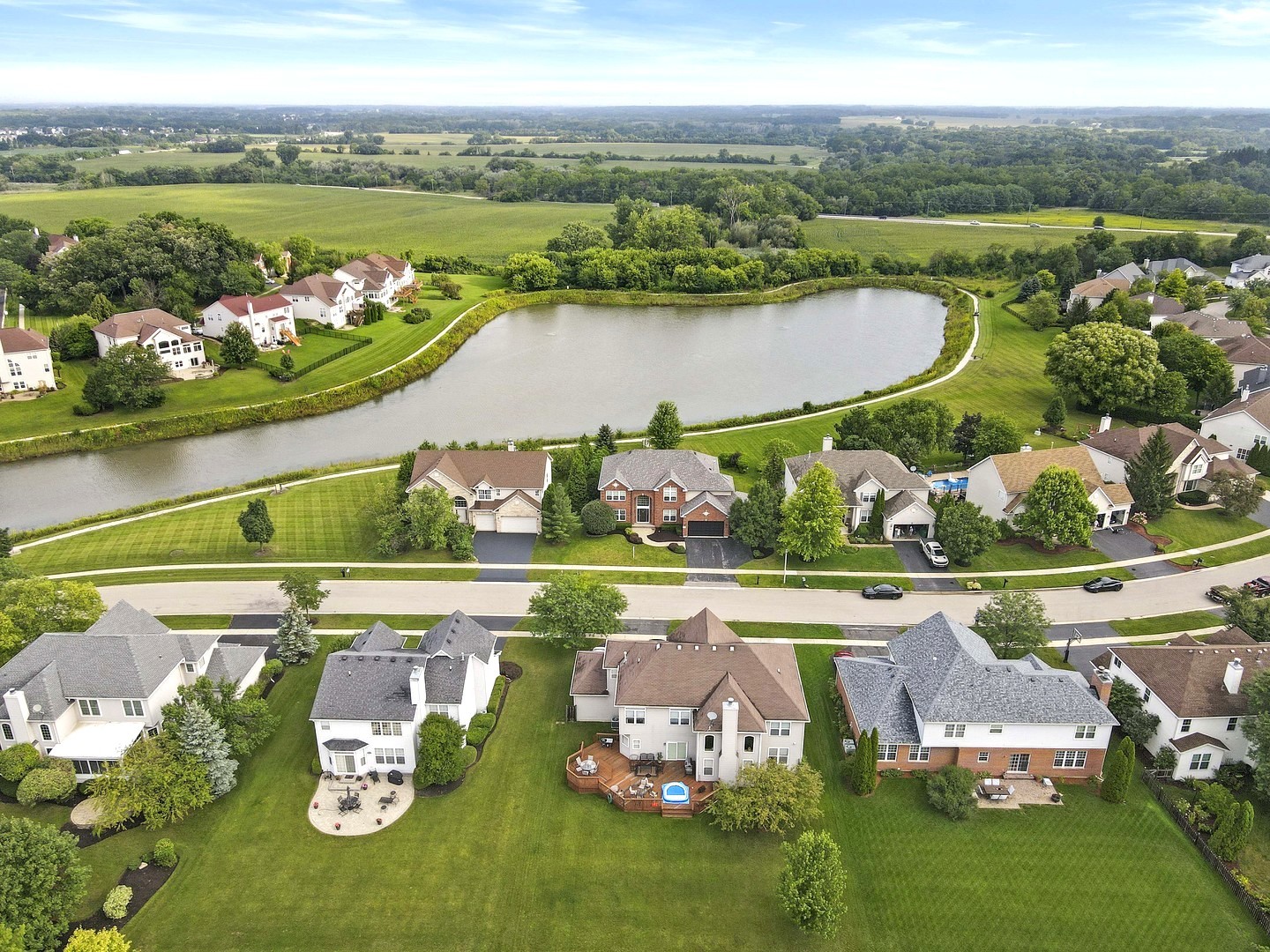 18714 West Lazy Acre Road Lake Villa, IL 60046 - Photo 28 of 36 an aerial view of a house with outdoor space swimming pool
