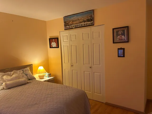 $139,900 | 8585 101st Terrace, Unit 304, Palos Hills, IL 60465