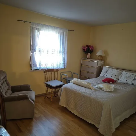 $139,900 | 8585 101st Terrace, Unit 304, Palos Hills, IL 60465