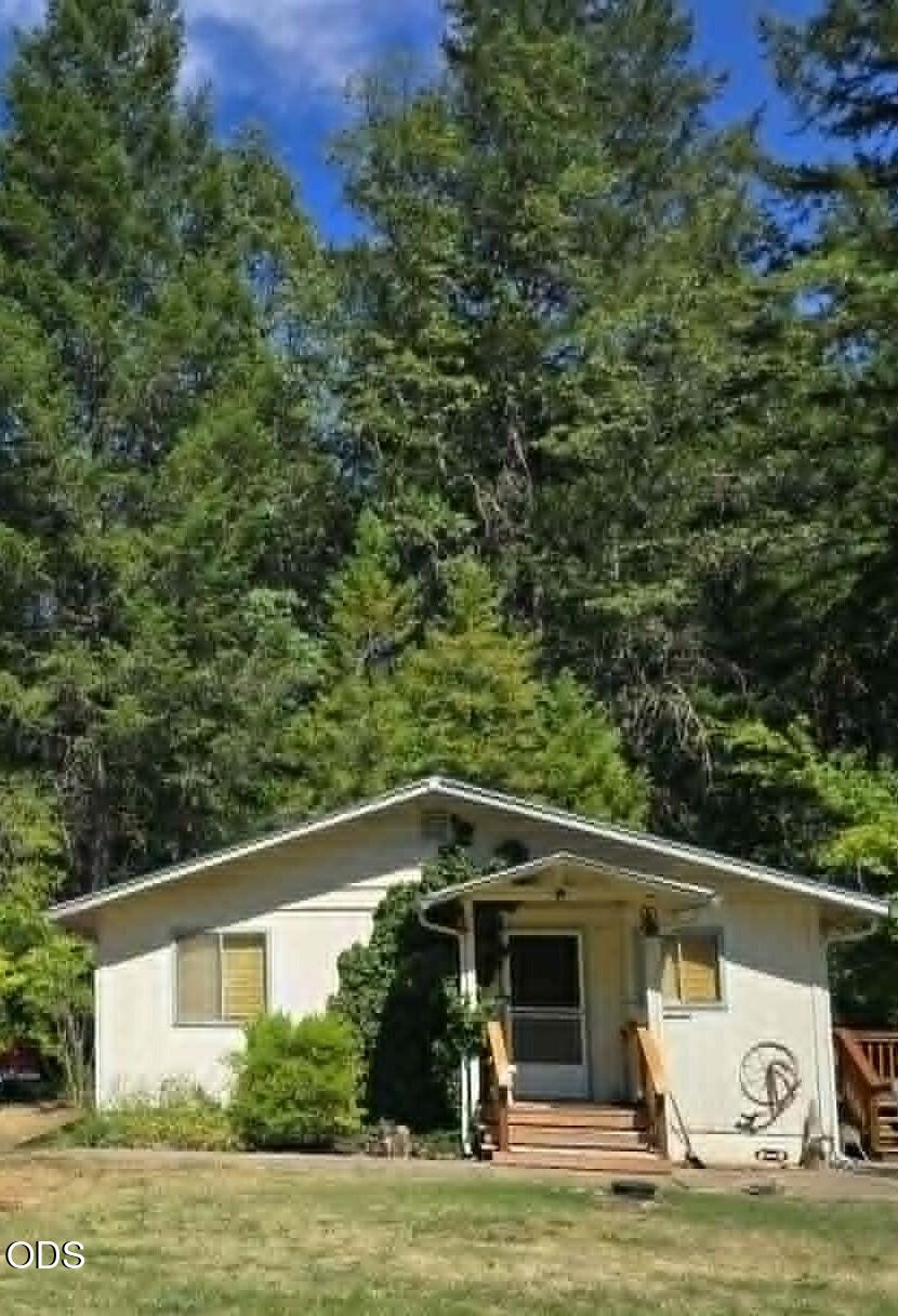 4299 Dick George Road Cave Junction, OR 97523 - Photo 2 of 12