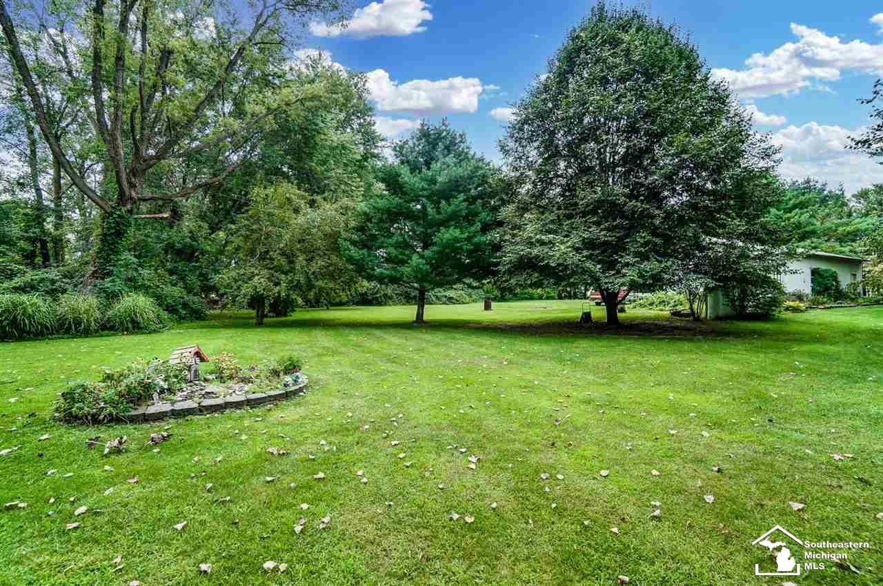 2304 West Sterns Road Temperance, MI 48182 - Photo 56 of 62 50052477-55.JPG