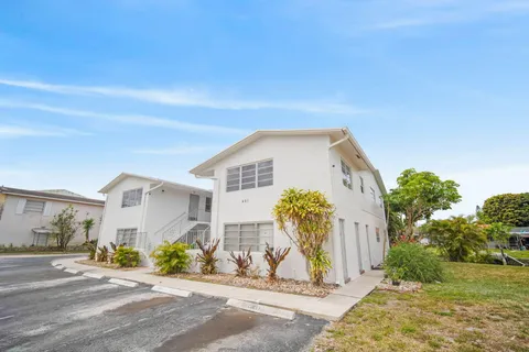 $1,125,000 | 461 Sunshine Drive, Unit 16, Coconut Creek, FL 33066
